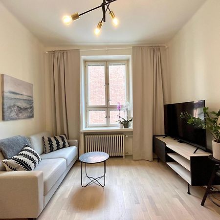 Cosy Flat In The Heart Of Helsinki Center Apartment ภายนอก รูปภาพ